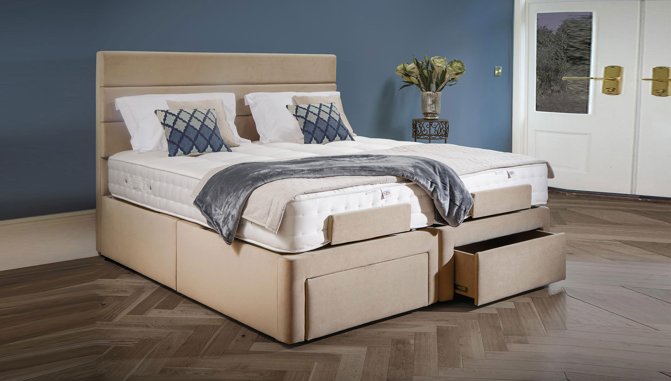 6ft_Devonshire_Bed_Devonshire_Lyon_Headboard_Elegance_2000_Mattresses